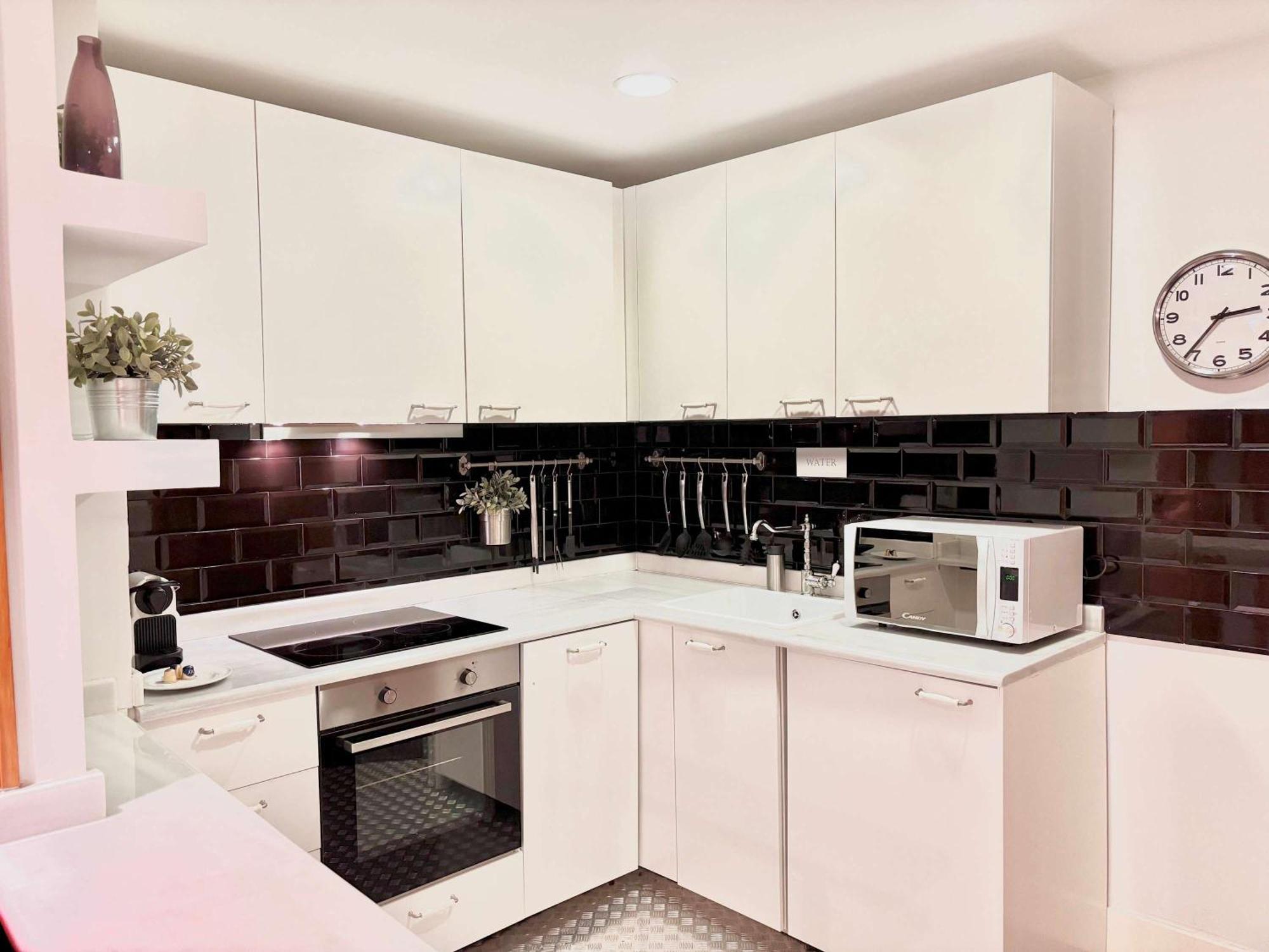 Santo Domingo Ii - 1 Bedroom In Gran Via Apartamento Madrid